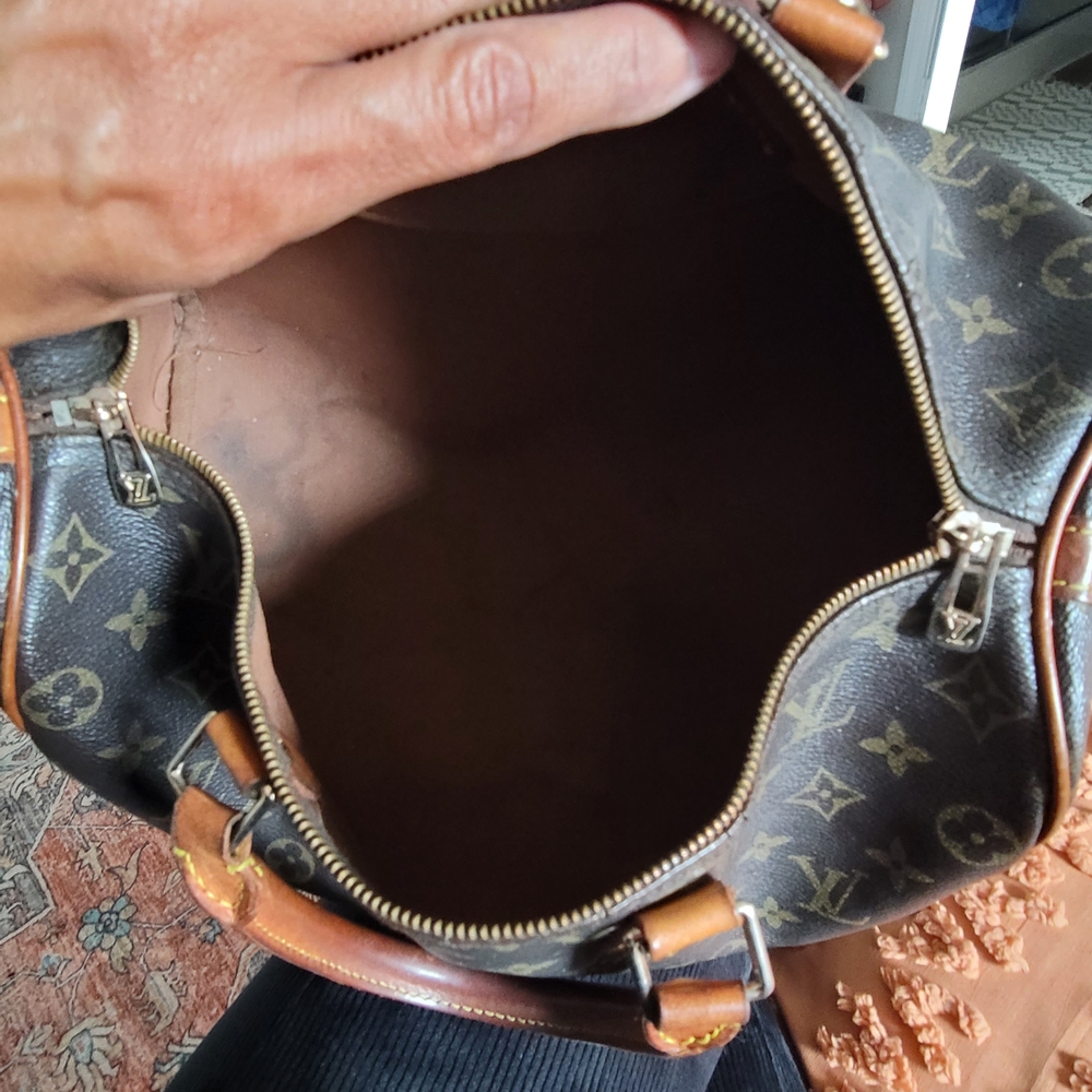 Louis Vuitton Speedy 35 - Picture 7 of 11
